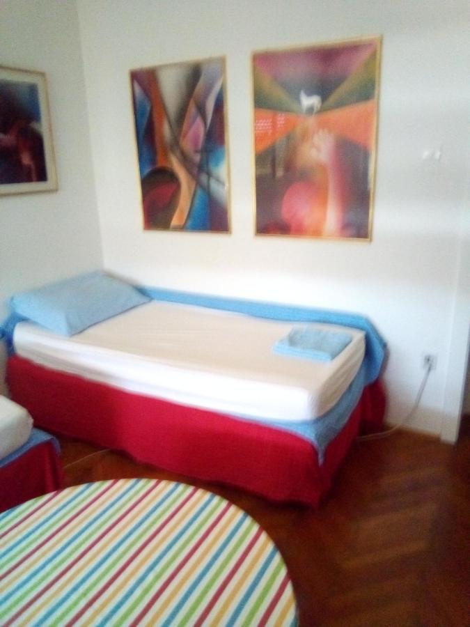 ספליט Riki Accommodation מראה חיצוני תמונה